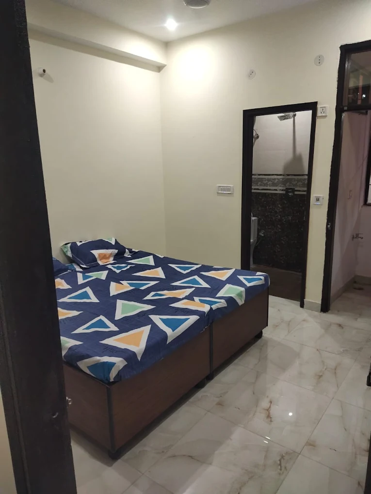 Real Estate PGs  Start Date: Monday, June 29, 2026 Duration: 16 Weeks Ad TextRooms Available for Boys, Safe and Comfortable Stay, Fully Furnished Rooms, Prime Location, Near Ramphal Chowk, Clean Rooms, Address:f-653 Palam Extension dwarka sec7 Ramphal Chowk . phone no.- 09528176757
